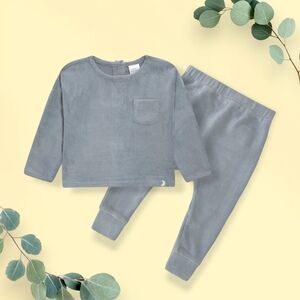 BabyGender Neutral Long Sleeve Velour Top & Pant 2-Piece Outfit Set